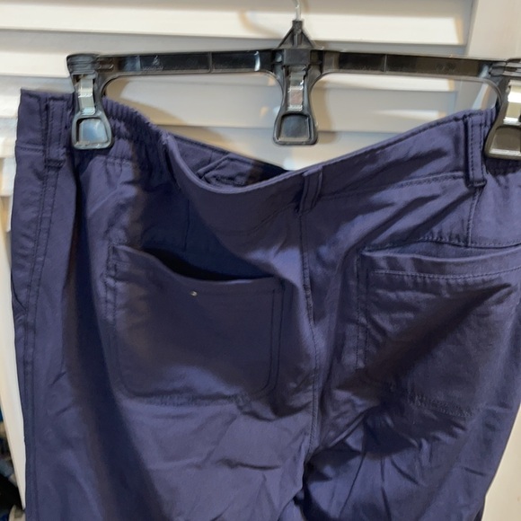 ATHLETA UTILITY PANTS. A1 - Picture 5 of 7